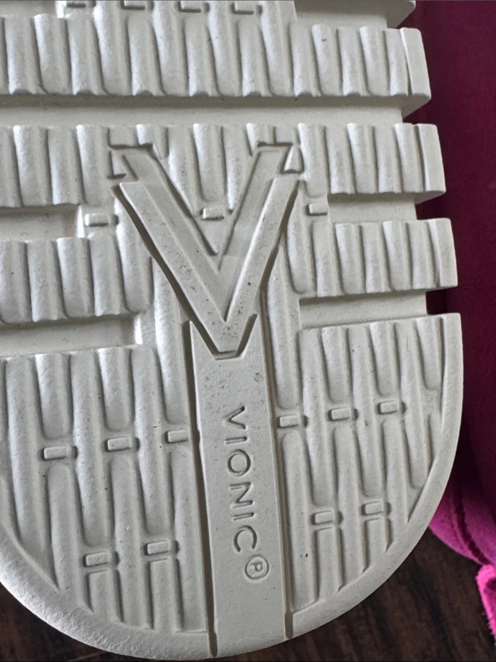 Vionic Magenta Pink 🩷 Suede Penny Loafers - Picture 12 of 13